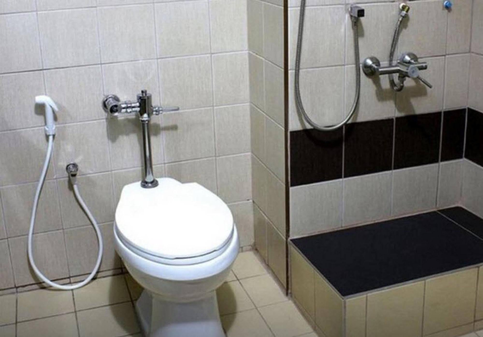 Bangkok 68 Hotel Екстериор снимка